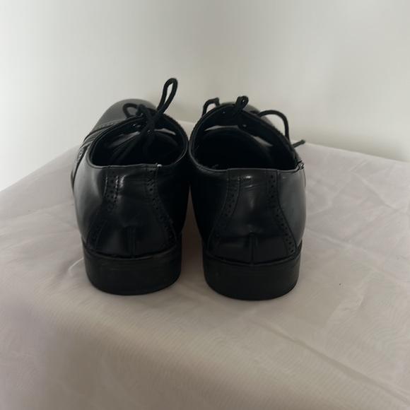 Men’s Basic Black oxford’s 8.5 - Picture 3 of 4